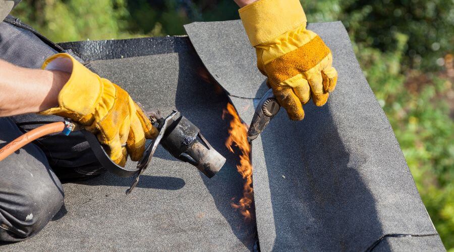 Professional flood damage restoration services in Lynn, IN
